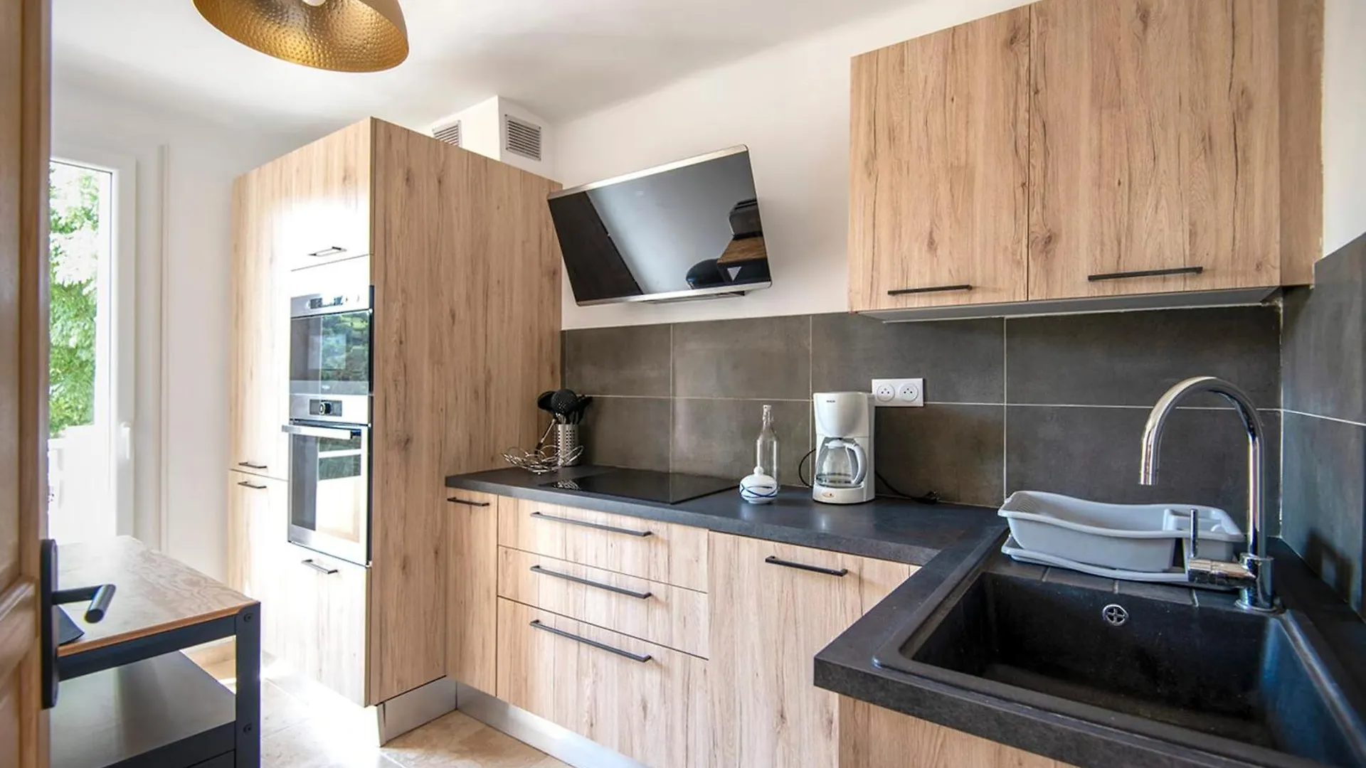 Beautiful Apartment Of 65 M2 In The 8Th Marseilles Frankreich