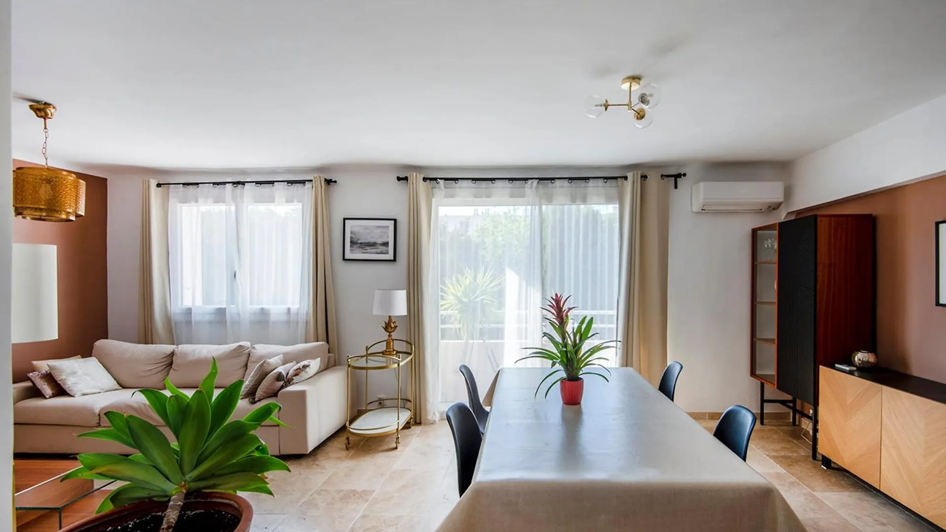 Beautiful Apartment Of 65 M2 In The 8Th Marseilles 0*,